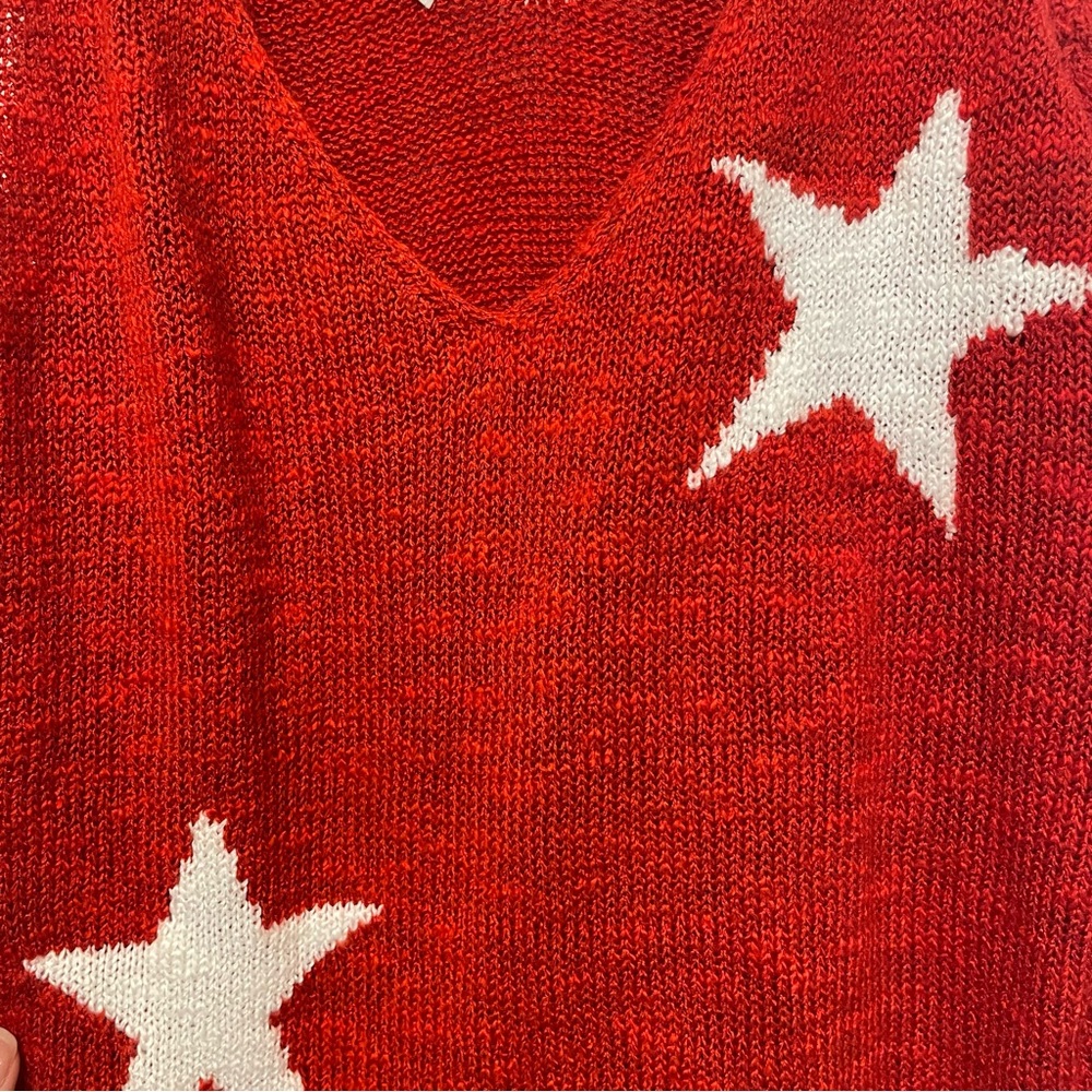 Red knit tank with stars - Picture 3 of 4